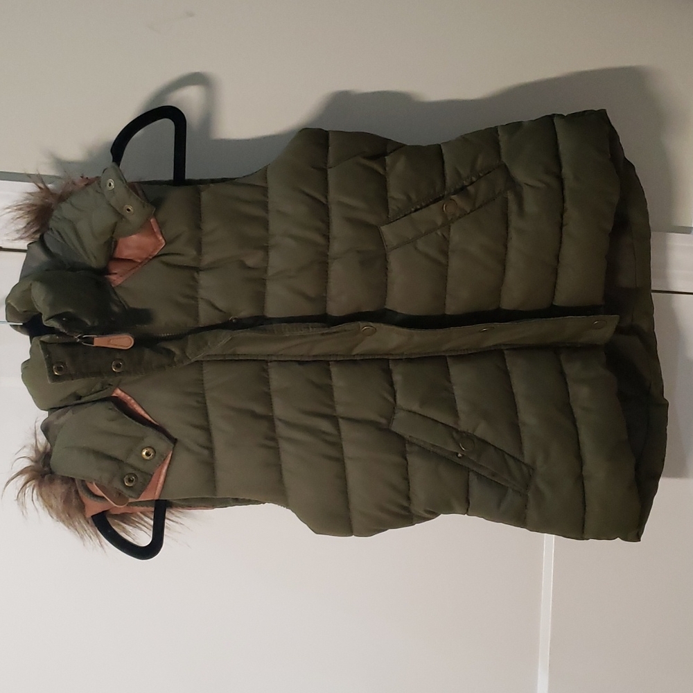 H&M Logg Puffer Zip-Up Vest Faux Fur Nature Outdoors Green Brown Vest Size US 6